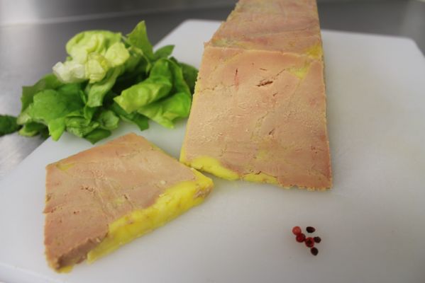 Foie gras maison à la découpe